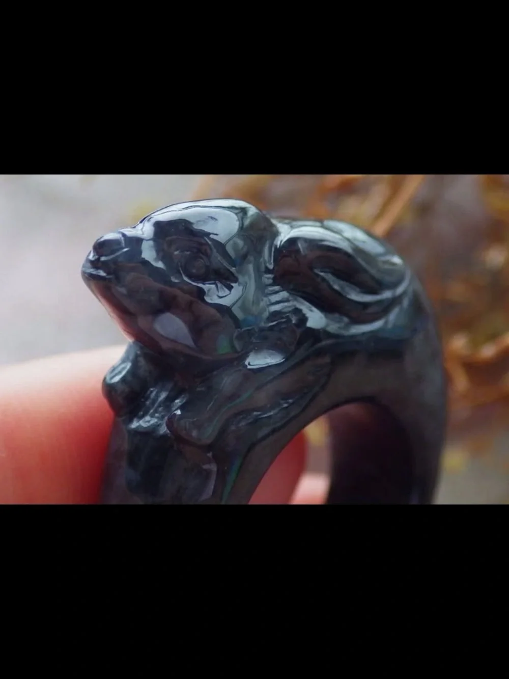 Certificate Jadeite Jade black Carved Pure Rabbit ring size7.75